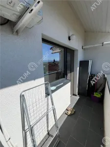 De vanzare apartament cu 2 camere balcon 2 locuri parcare si pod situat in zona LIDL Selimbar - foto 11