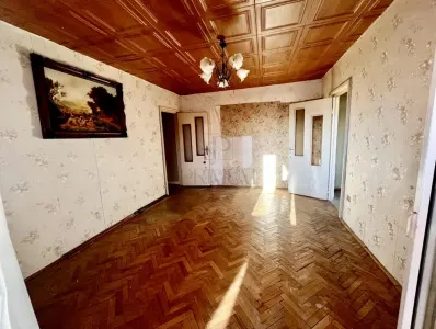 Sagului, apartament 2 camere, semidecomandat, centrala proprie - foto 2