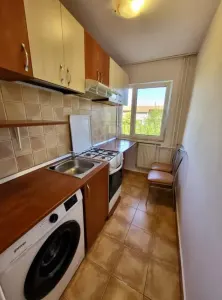 Olimpia, apartament 2 camere, semidecomandat, bloc izolat - foto 5