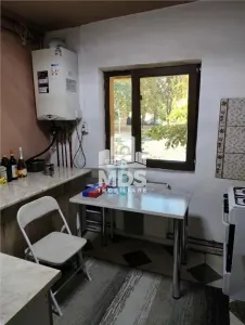 Decomandat cu centrala propie aproape de Vest - foto 2