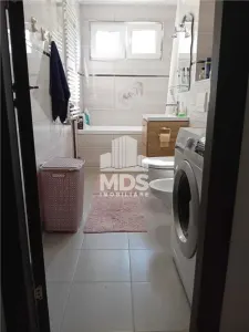 Decomandat la etajul 2, mobilat si utilat piata Doina - foto 4