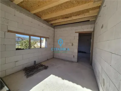 Casa individuala, la rosu zona orizont 118000 euro - foto 15