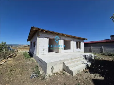 Casa individuala, la rosu zona orizont 118000 euro - foto 16