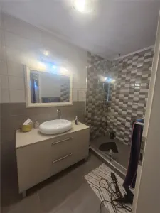 CASA INDIVIDUALA - ZONA EXCELENTA - TOATE UTILITATILE - 4 DORMITOARE - foto 17