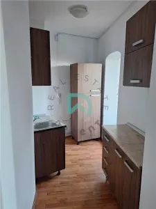 Garsoniera Racadau, intermediar,  Brasov - foto 8