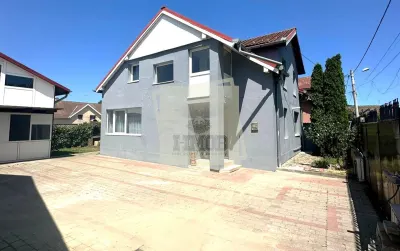 Casa individuala mobilata cu 4 camere 2 bai si garaj in Gusterita - Sibiu