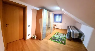 Casa individuala mobilata cu 4 camere 2 bai si garaj in Gusterita - foto 13