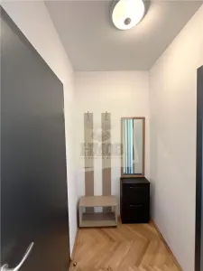 Apartament cu 2 camere la casa parcare boxa Cisnadie - foto 8