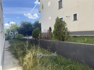 2 CAM CU GRADINA DE 92 mp INTABULAT VISANI BUCIUM - Iasi