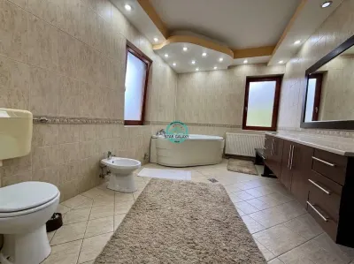 Casa cu 8 camere de vanzare, teren 1263 mp, in Sangeorgiu de Mures - foto 8