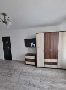 Inchiriere Apartament 2 Camere Decomandat Piata Sudului - foto 5