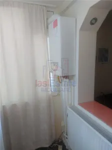 Tatarasi - Apartament 2 camere 38 mp etaj 1 centrala proprie - foto 5