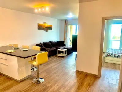 Inchiriez apartament Platinia - foto 2
