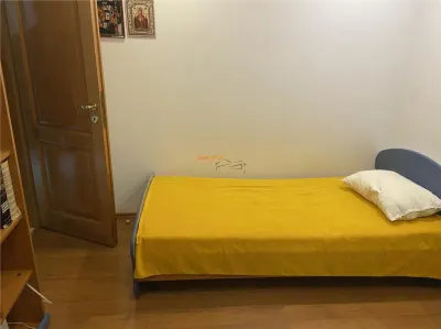Apartament 4 camere Focsani , zona b- dul Independentei , suprafata generoasa 85 mp, etaj 2/3 , 2 balcoane , imbunatatit - foto 14