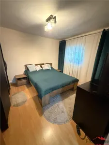 Apartament 3 camere, renovat, Supeco , etaj 4 cu acoperis - foto 10