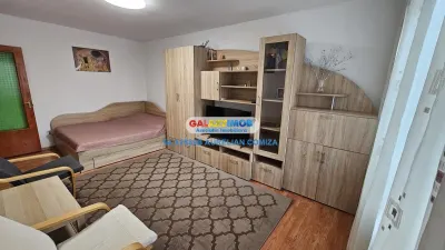 Apartament 3 camere decomandat Teiul Doamnei/2bai/boiler/AC - foto 1