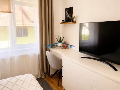 Duplex de vanzare in Floresti | str. Urusagului | 3 dormitoare | terasa , 2 balcoane - foto 11