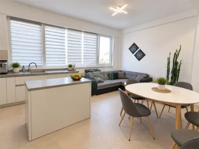Apartament nou 2 camere balcon si parcare in Cisnadie - foto 2