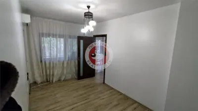 Apartament 3 camere | balcon | terasa | loc de parcare | B13252 - foto 9