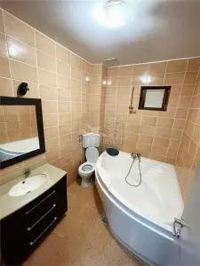 Apartament 3 camere cu balcon in Selimbar - foto 5