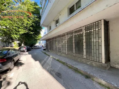 Spatiu de vanzare  zona centrala Tulcea - foto 4