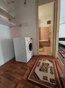 Etaj 1 cu centrala propie, 56 mp, linga Judetean - foto 3