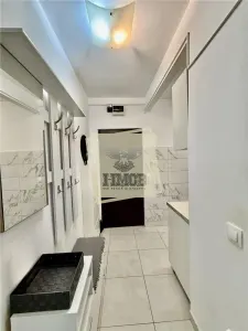Apartament renovat 2 camere in zona Vaile Aaron - foto 6