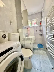 Apartament renovat 2 camere in zona Vaile Aaron - foto 8