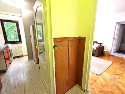 Apartament 2 camere  etaj 1 Str. Zizinului (Vis-à-vis de Spitalul Județean) - foto 11
