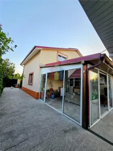 Vila P+M /4 camere, constructie 2015, teren 1000 mp, Varsatura - foto 3