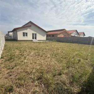 Casă individuală, 3 dormitoare, teren 600 mp – Moșnița Nouă - foto 2