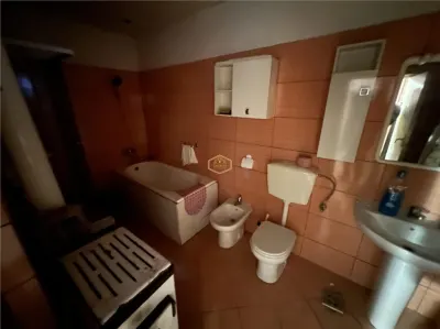 Casa cu 3 camere si teren 3.200 mp | Central Mediesu Aurit - foto 10