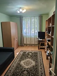 Decomandat, 55mp  cu centrala propie linga Piata Doina - foto 4
