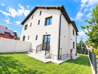 Vanzare -  Casa  - Vila - Prelungirea Ghencea - Dantelei - teren 245mp -205000E -  Comision 0! - Bucuresti
