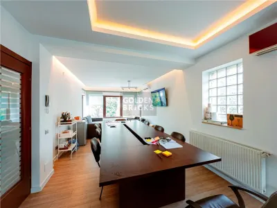 Piata Victoriei | 8 camere | Vila individuala - Bucuresti