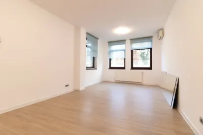 Piata Victoriei | 8 camere | Vila individuala - foto 10