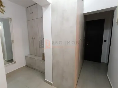 Apartament 2 camere cf 1 decomandat zona Micro 5 - foto 5