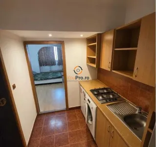 Garsoniera Spatioasa cu Balcon Etaj Intermediar - foto 2