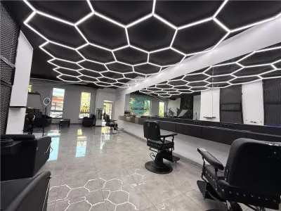 Inchiriez spatiu comercial cu vad stradal in zona semicentrala - foto 9