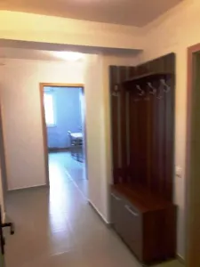 Inchiriem Apartament 2 Camere, Modern, Decomandat, Tractorul - foto 10