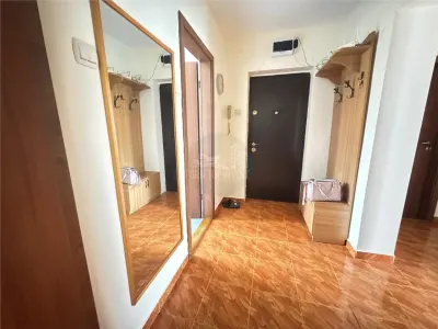 Apartament 4 camere cu balcon zona Cedonia - foto 16