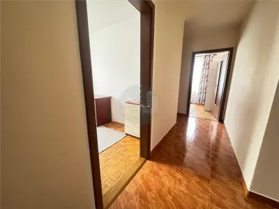 Apartament 4 camere cu balcon zona Cedonia - foto 22