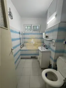 Apartament 3 camere - zona Circumvalatiunii | Cabinet medical - foto 5