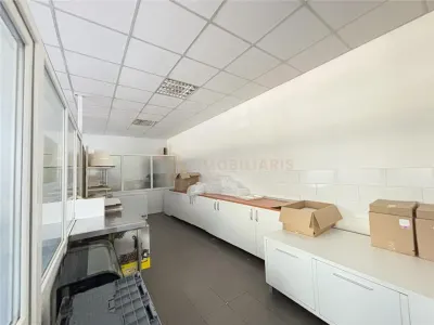 Spatiu comercial, Str. Vasile Lucaciu - foto 3