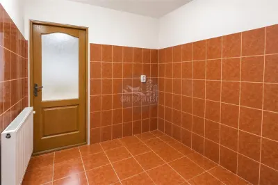 Garsoniera cu o camera in zona Broscarie - foto 4