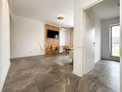 Vanzare apartament 2 camere Giroc - foto 2