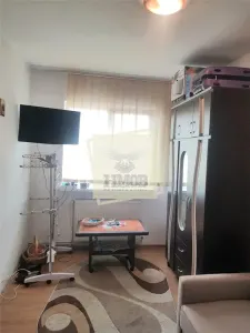 Apartament 2 camere etaj 4 Vasile Aaron - foto 3