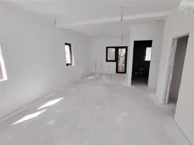 Duplex pe etaj - balcon - personalizare interioara - foto 5
