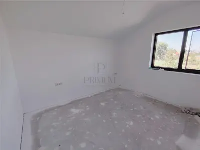 Duplex pe etaj - balcon - personalizare interioara - foto 7
