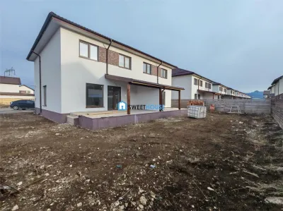 Casa duplex de vanzare Izvor/Tarlungeni 163500 Eur - foto 3